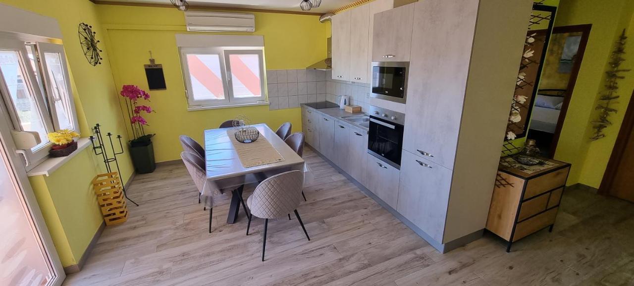 Villa Rosa Umag Exterior foto