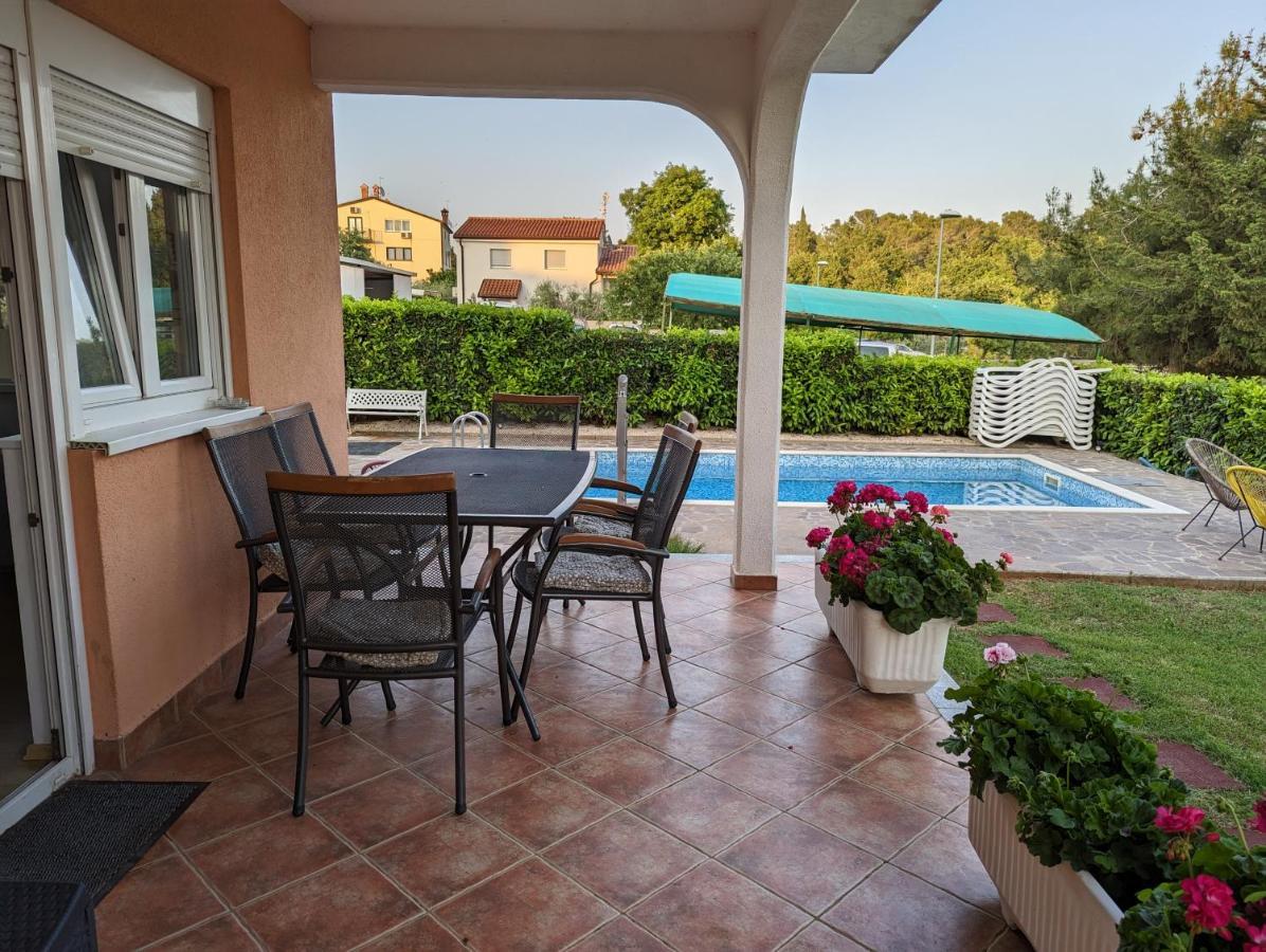 Villa Rosa Umag Exterior foto